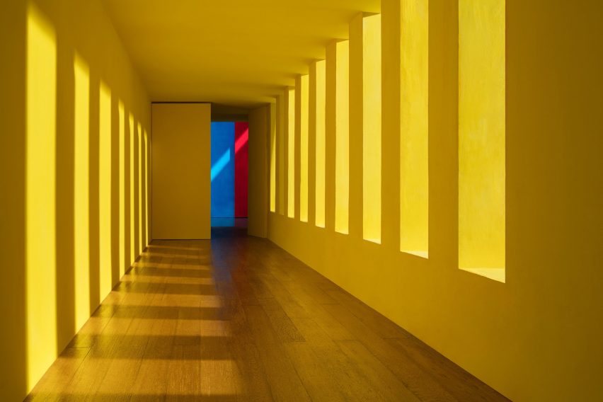 James Casebere exhibition at Sean Kelly Gallery