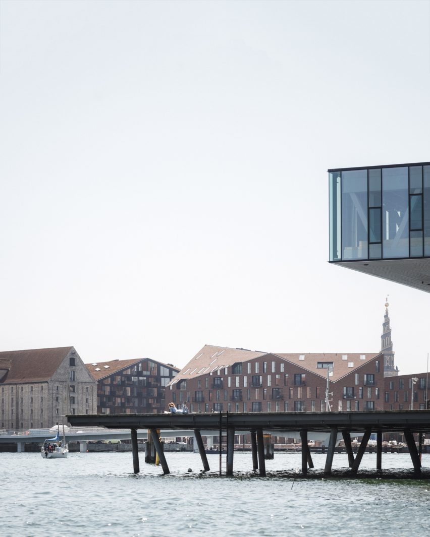 Krøyers Plads by COBE