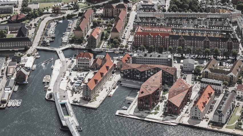 Krøyers Plads by COBE