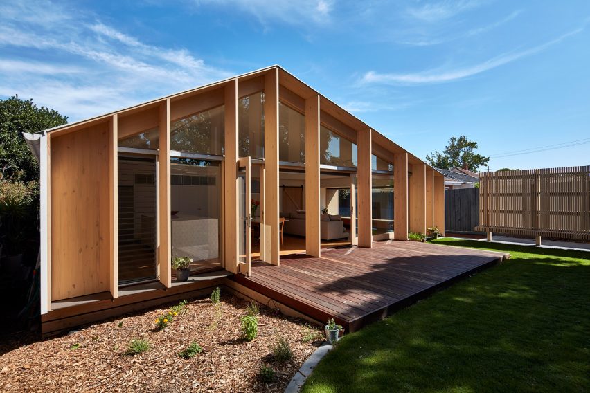 Lean to House by Warc Studio