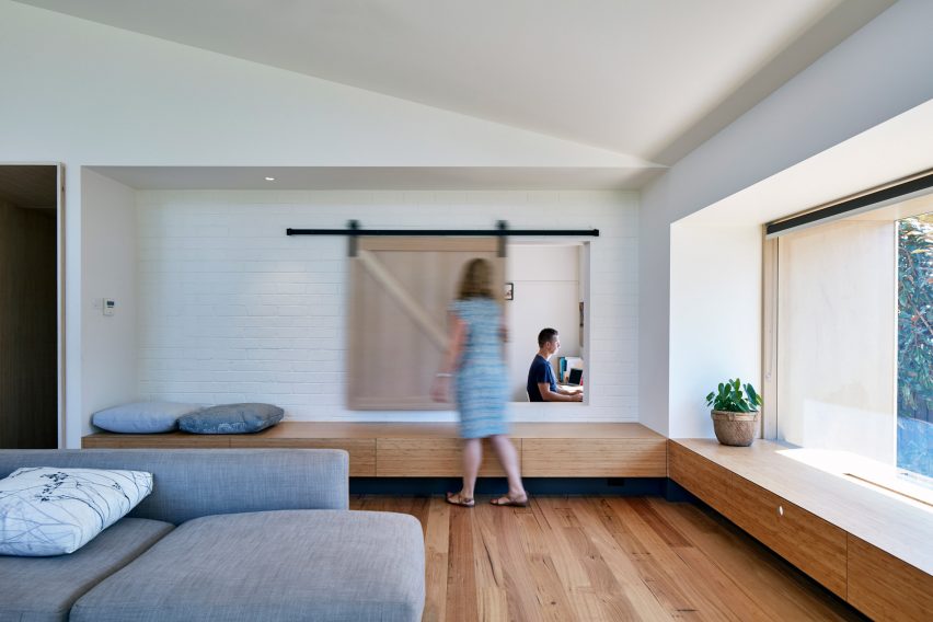 Lean to House by Warc Studio