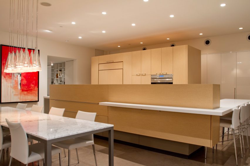 Levin Residence in Arizona by Ibarraro Rosano