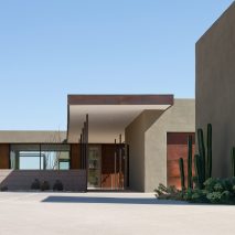 Levin Residence in Arizona by Ibarraro Rosano