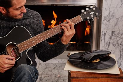 Love turntable by Yves Behar