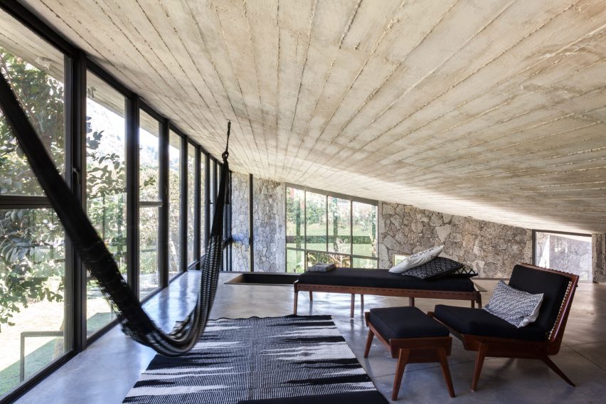 MA House by Cadaval Sola Morales