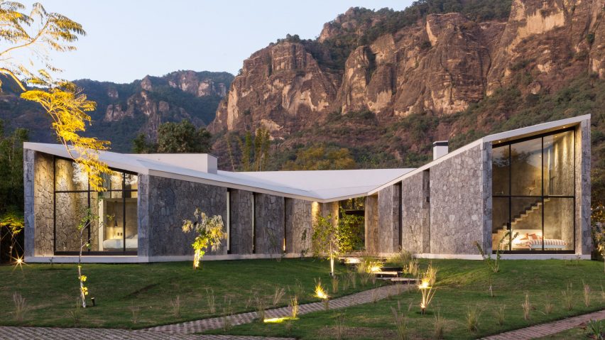 MA House by Cadaval Sola Morales