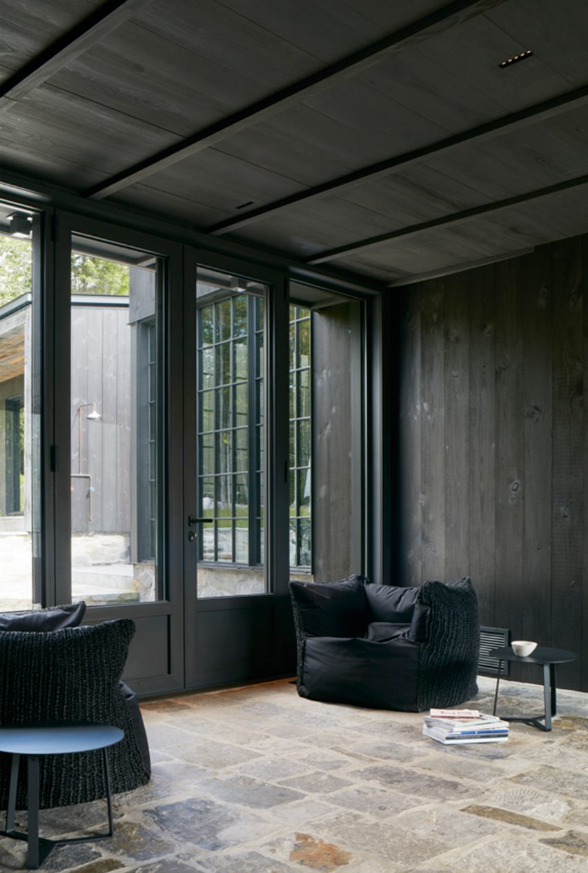 MG2 by Alain Carle Architecte