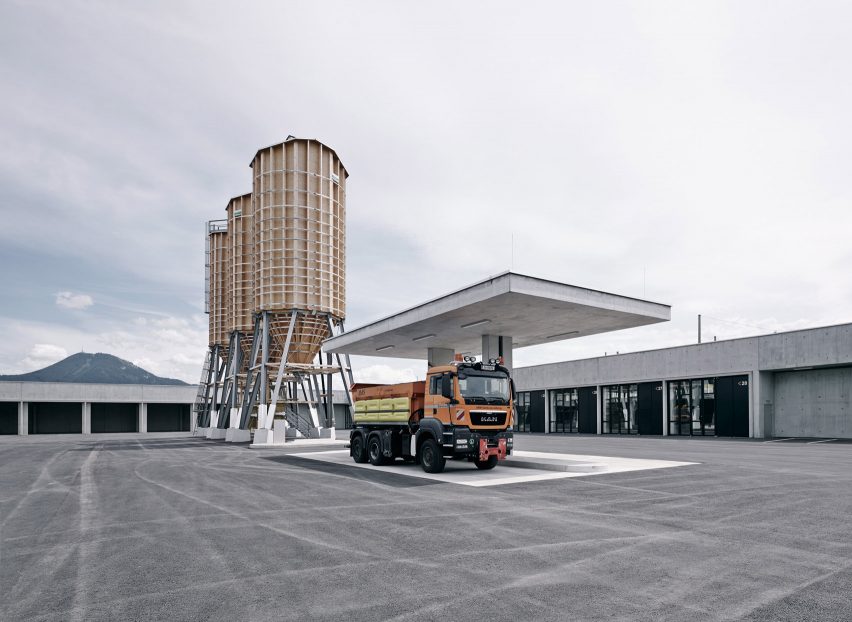 Motorway Maintenance Centre Salzburg by Marte.Marte Architects