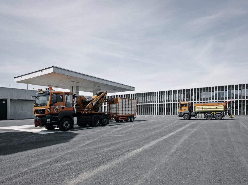 Motorway Maintenance Centre Salzburg by Marte.Marte Architects