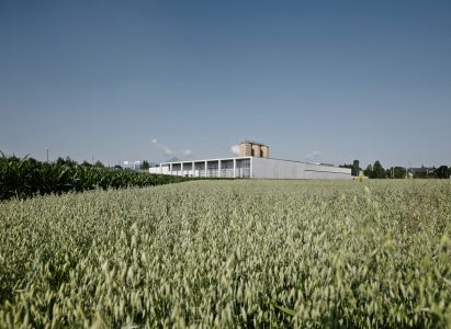 Motorway Maintenance Centre Salzburg by Marte.Marte Architects