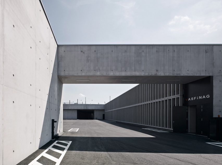 Motorway Maintenance Centre Salzburg by Marte.Marte Architects