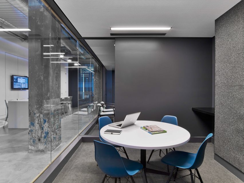 MullenLowe offices by TPG Architecture