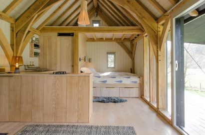 Oak cabin by out the valley