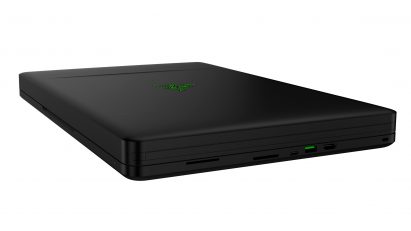 razer-project-valerie-three-screened-laptop-ces-2017-stolen_dezeen_2364_col_1