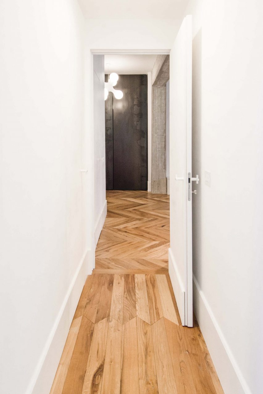 Rome apartment by Alessandro Tomei