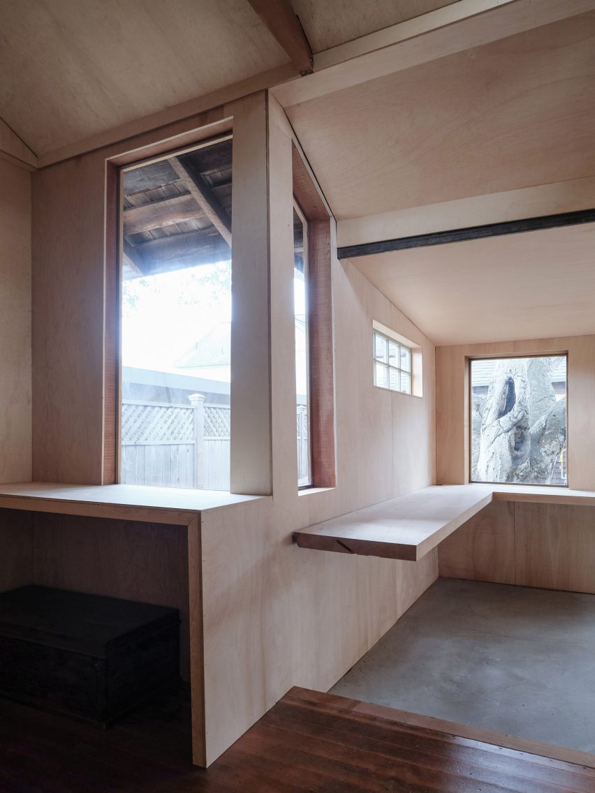 Seamstress Studio Remodel by ArcHive