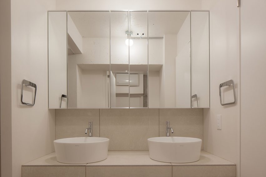 Shibuya Apartment 201,202 by OgawaArchitects