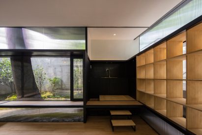 Tea House in Li Garden by Deshaus Atelier