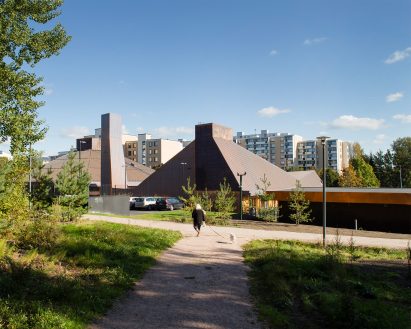 Suvela Chapel by OOPEAA