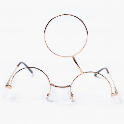 third-eye-design-overview-eyewear-exhibition-design-museum-holon_dezeen_sq