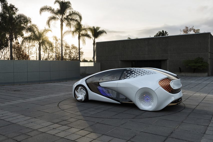 CES: Toyota Concept-I