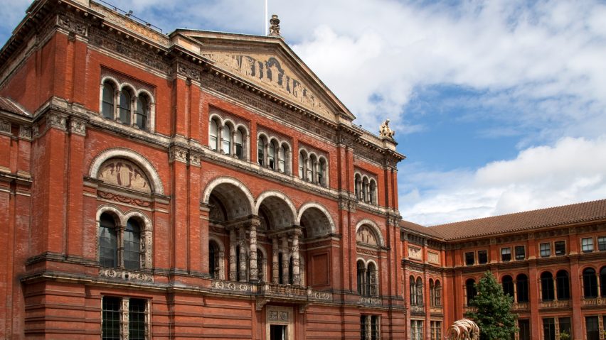 V&A appoints politician Tristram Hunt as new director