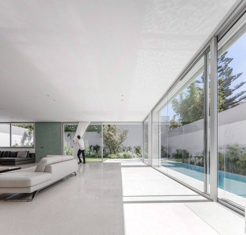 Villa Agava by Driss Kettani