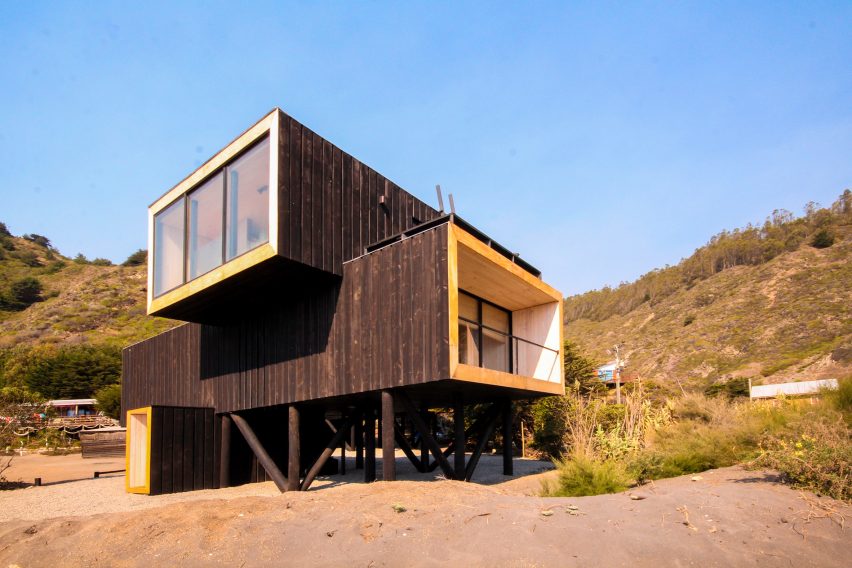 2 Houses in Puertecillo by 2DM