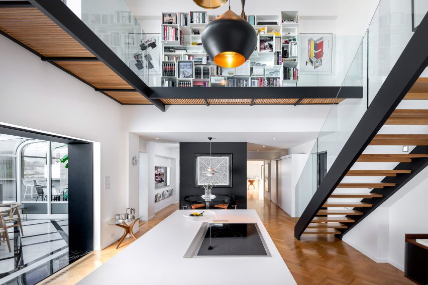 Peart/Weisgerber Residence at Habitat 67 by Moshe Safdie renovated by EMarchitecture Kitchen and Second Landing