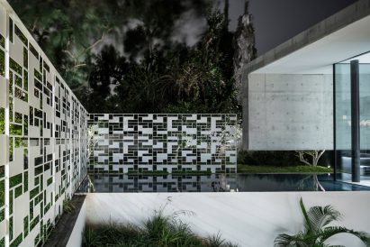 AB House by Pitsou Kedem