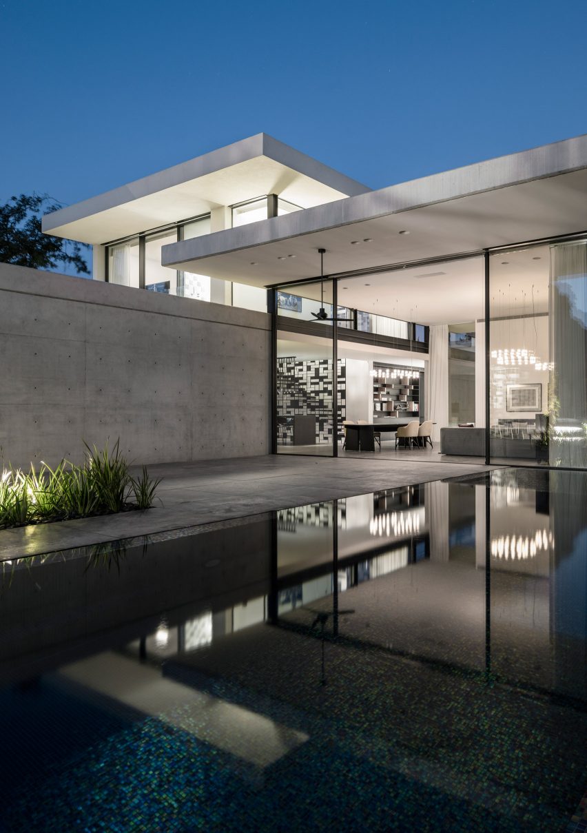 AB House by Pitsou Kedem