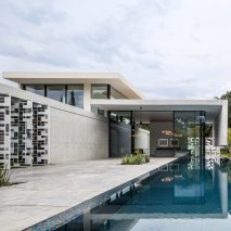 AB House by Pitsou Kedem
