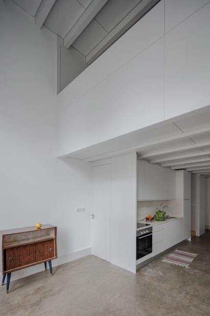Alves da Veiga by Pedro Ferreira Architecture Studio