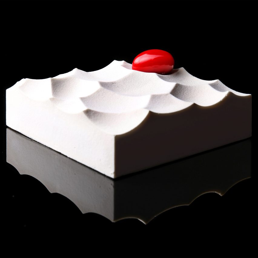 Architectural Cakes by Dinara Kasko