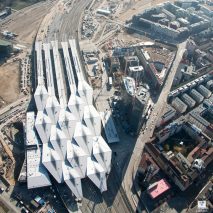 “Crystalline” roof by Theo Hotz zigzags over Vienna Central Station