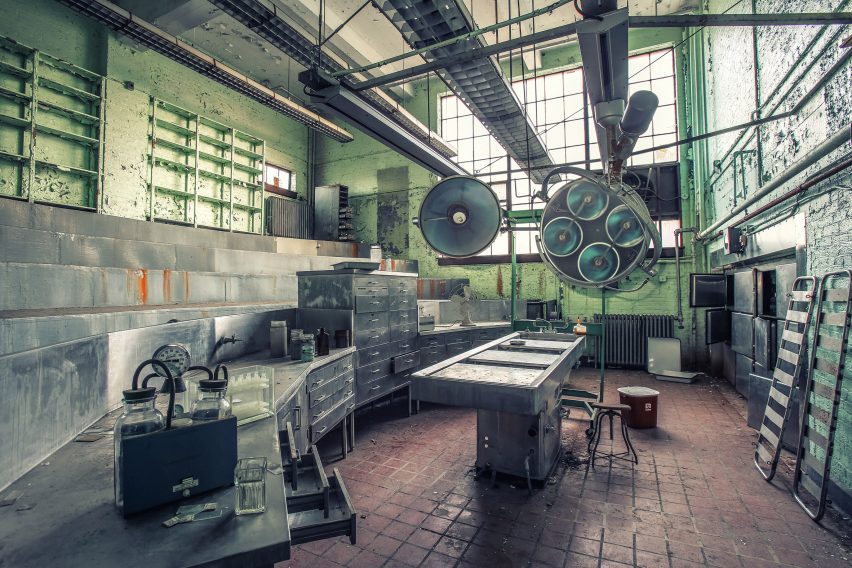 Autopsy theater Morgue Matt Van der Velde Architecture Abandoned Asylums Interior Jonglez Publishing