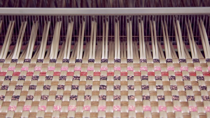 Bolon shaft loom