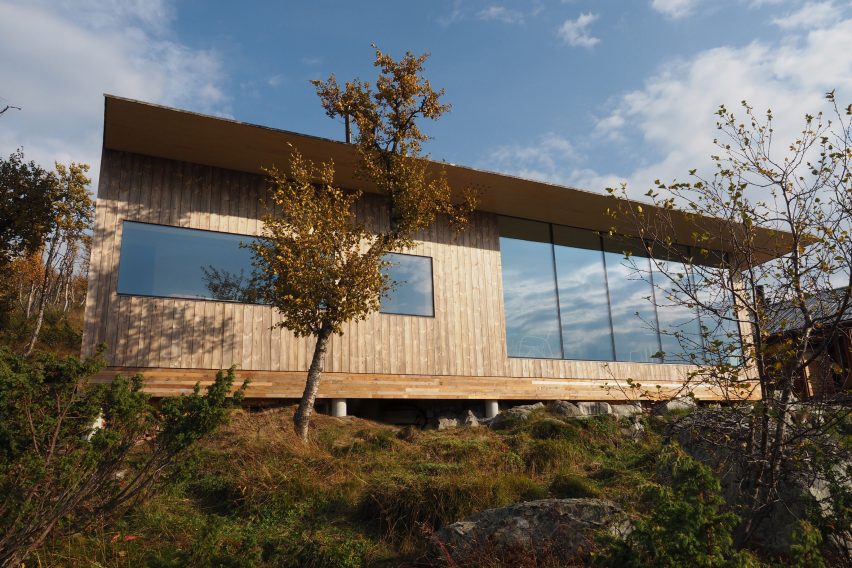 Cabin by Jon Danielsen Aarhus