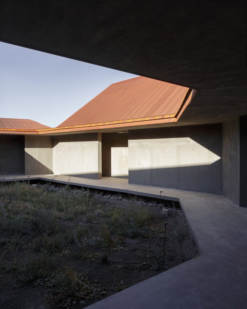 Center of Interpretation of the Desert by Emilio Marín and Juan Carlos López