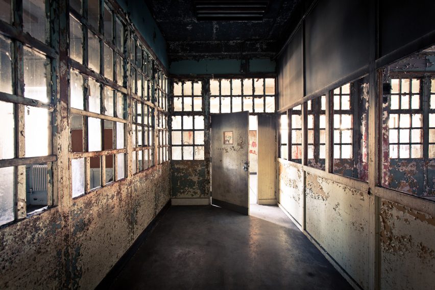 Children's Ward Connector Matt Van der Velde Architecture Abandoned Asylums Interior Jonglez Publishing