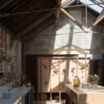 Movie explores Jonathan Tuckey’s home in a former London steel workshop