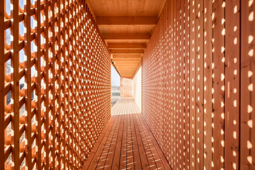 Community Centre in the Refugee Camp Spinelli Mannheim, Germany by Design build