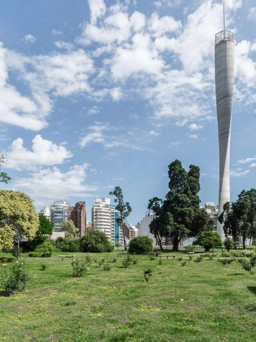 Córdoba Province Interpretation Centre by Architect Andrés Caparroz