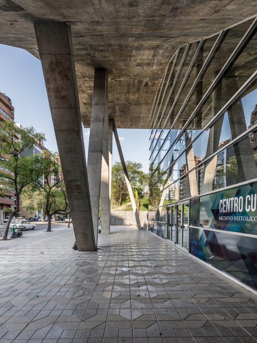Córdoba Province Interpretation Centre by Architect Andrés Caparroz