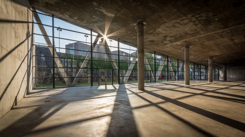 Córdoba Province Interpretation Centre by Architect Andrés Caparroz