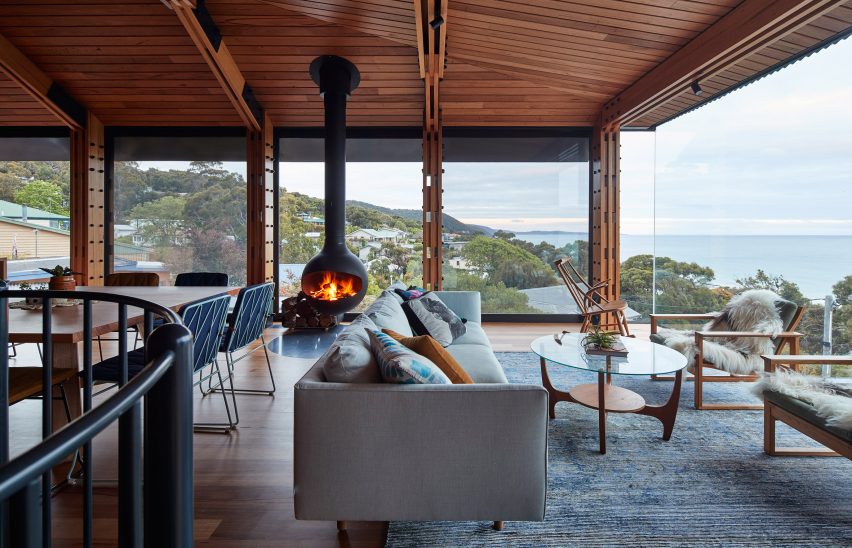 Dorman House in Lorne by Austin Maynard Architects