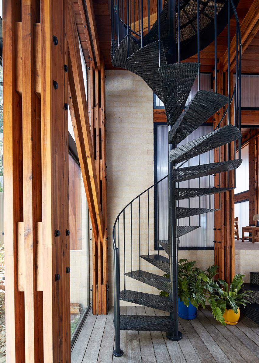 Dorman House in Lorne by Austin Maynard Architects