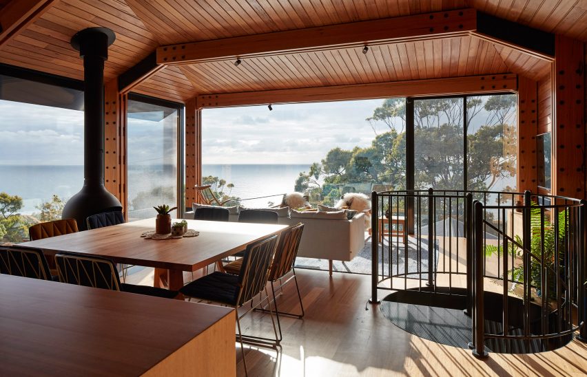 Dorman House in Lorne by Austin Maynard Architects