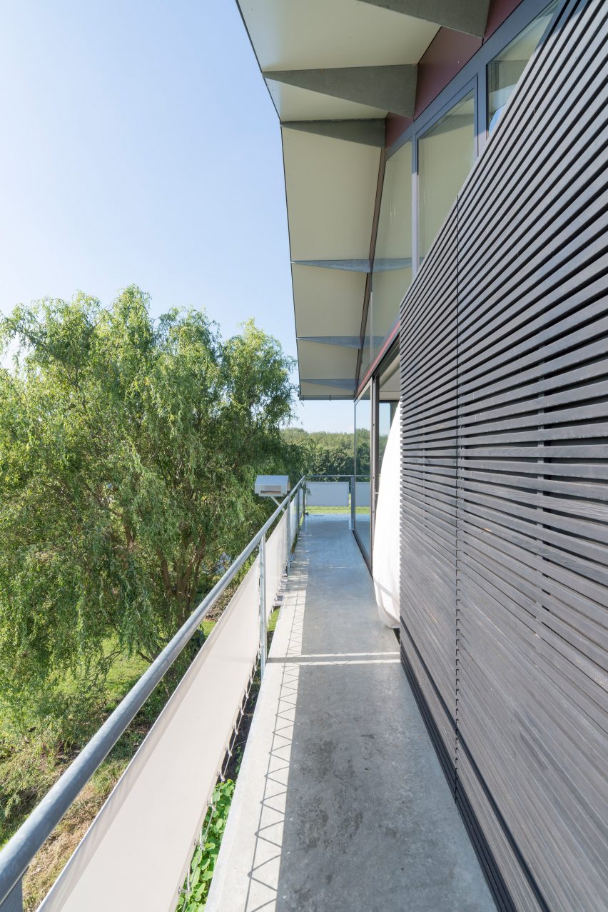 First C2C House in the Netherlands by Arconiko architecten