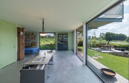 First C2C House in the Netherlands by Arconiko architecten